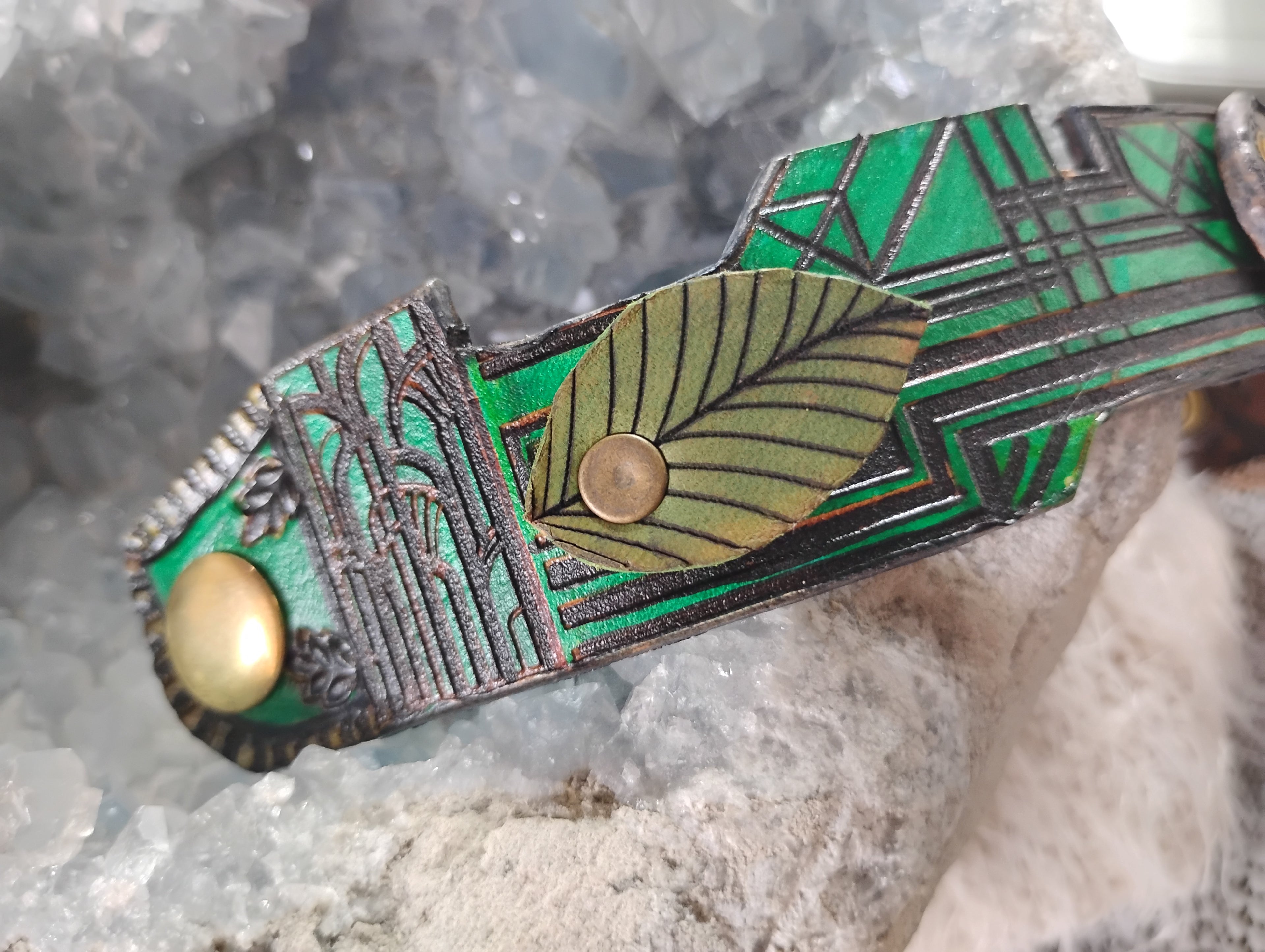 Wizard of Oz Leather Cuff size Large Steampunk Emerald City